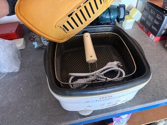 Fritéza Tefal FR401330 Versalio - 3
