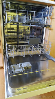 Umývačka riadu Beko 60cm - 3