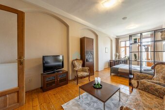 Byt 90 m2 v hist.centre a s balkónom na Hlavnej ulici. - 3