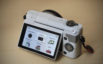 Digitálny fotoaparát - Sony Alpha NEX-3N - 3