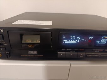 Sony-DAT Rezervované - 3