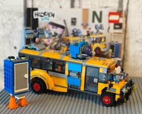 LEGO Hidden Side 70423 Paranormálny autobus 3000 - 3