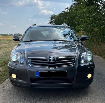 Toyota Avensis combi 2.2 D4D, r. v. 2007, 110kW - 3