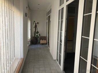 Prenajmem zrekonštruovanú kanceláriu – 42 m² - 3
