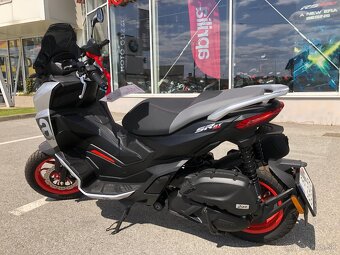 APRILIA SR GT 125 Sport E5 - 3