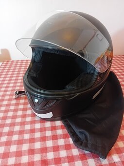 Predám prilbu na motocykel - 3
