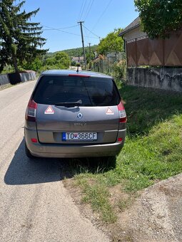 Renault Scenic 1.9 - 3