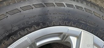 Predam Nokian 245/75 R 16 - 3