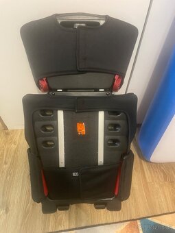 RECARO Autosedacka - 3