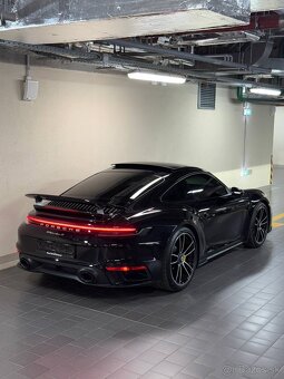 Porsche 911 Turbo S - 3