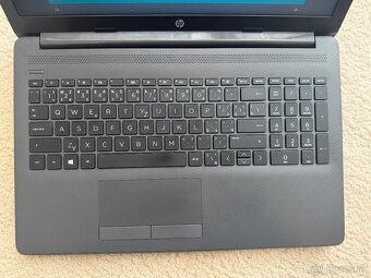 HP 255 G7 15,6” - Ryzen 3 2200U / 8 GB RAM / 128 GB /Full HD - 3