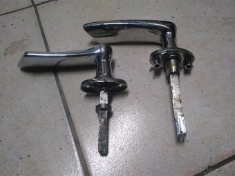 Kľučky Praga, Tatra, Aero , Škoda a ine . Sada č.2 - 3