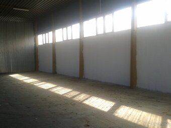 SKLADOVÉ HALY -JARMOČNÁ 2, Košice - 3