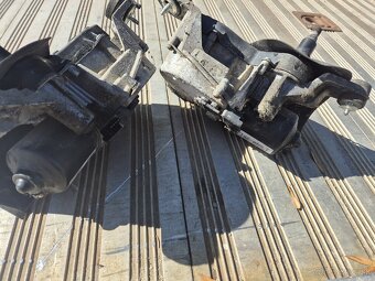 Motor stieračov C5 - 3