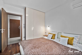 NA PREDAJ Výnimočný 2-izbový byt v Starom Meste - 3