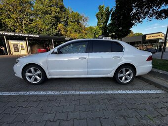 Škoda Superb 2 2.0 TDI 103 kW 2012 DSG - 3