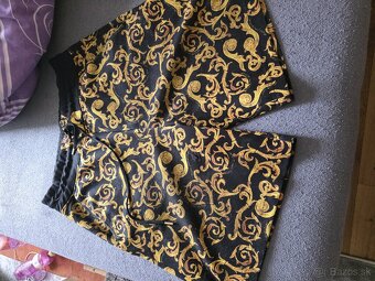 Predám.šortky VERSACE - 3