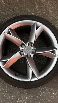 Original elektróny Audi R19 Y-spoke - 3