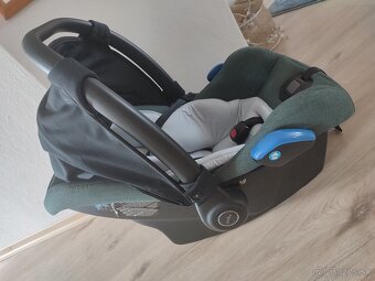 Autosedačka (vajíčko) + Isofix základňa - 3
