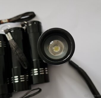 4ks UV baterka a 1ks Led baterka - 3
