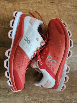 Bežecké tenisky Cloudsurfer On, veľkosť 37 - 3