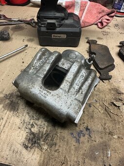 Predné brzdy bmw e36 compact - 3