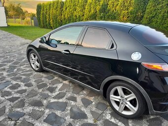 Honda Civic 2.2 CTDi 103kw  r. 2008 - 3