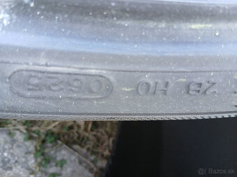 245/45 R19 letne 2 ks - 3