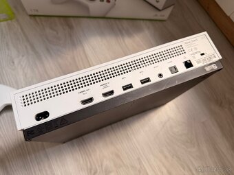 Xbox One S 1TB - Nový ovládač + Hry - 3