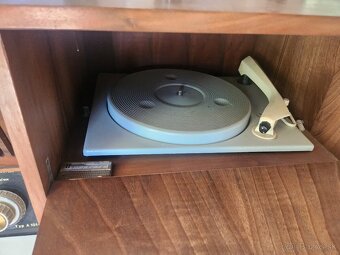 Starožitné rádio s gramofónom - 3