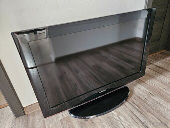 LCD Televízor zn. Samsung LE32B450C4W - 3