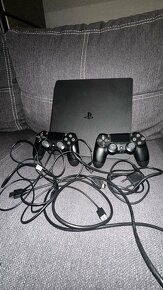 PlayStation 4 slim 1 TB - 3