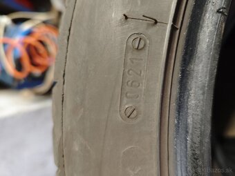 235/45 R17 94W - 3