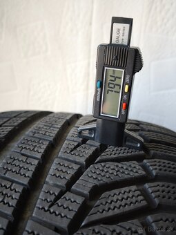 295/35 r21 zimné pneumatiky Hankook 7,5-8mm - 3