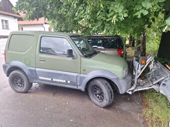 Sezuki Jimny 1.3 59 kw + radlica+posyp - 3
