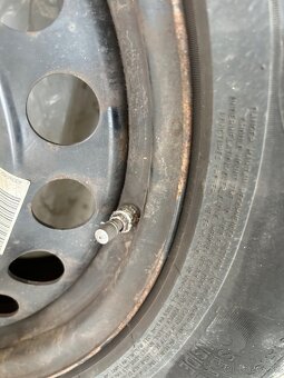 215/65 R17 - 3