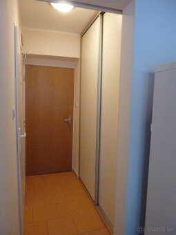 Prenájom 1-izb. zariad. byt centrum s veľkým krytým balkónom - 3