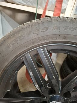 Predám zimnú sadu 5x112 R18 - 3