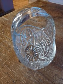 Košík z lisovaného skla - 3