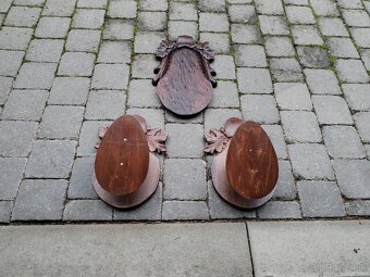 Podložky pod trofeje - 3