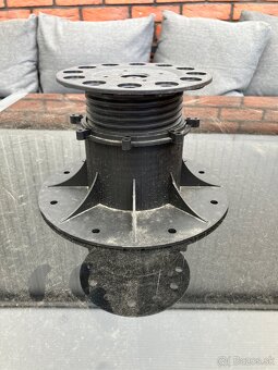 Predám terče pod terasovú dlažbu - 3