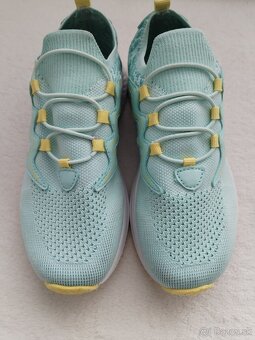 Nazúvacie tenisky veľ.35 - 3