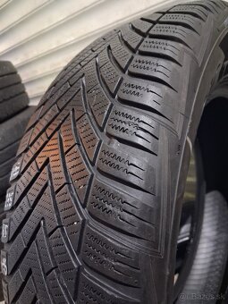 Vredestein zimné 215/65/R16 - 3