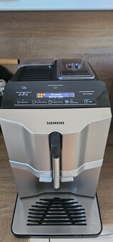 Kávovar Siemens EQ 300 - 3