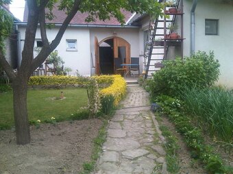 Predaj rodinného domu s pekným pozemkom v obci Osuské, okres - 3