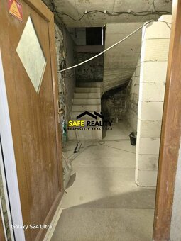 Na predaj rodinný dom vo Vyšnom Kelčove - stavba - 3