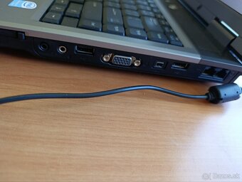 stary notebook Asus A9T - 3