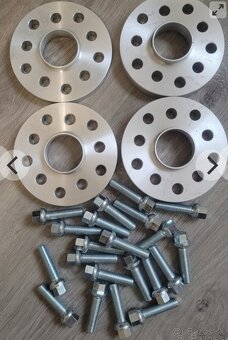 Predám rozsirovacie podlozky 5X112 aj 5X120 duralove - 3