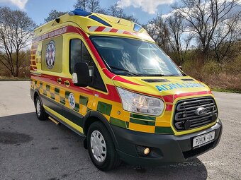 Ford Transit 2,0 TDCi 4X4 L2H2 Sanitka - 3