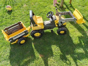 Šliapací traktor Rolly Junior s vlečkou a prednou lyžicou - 3